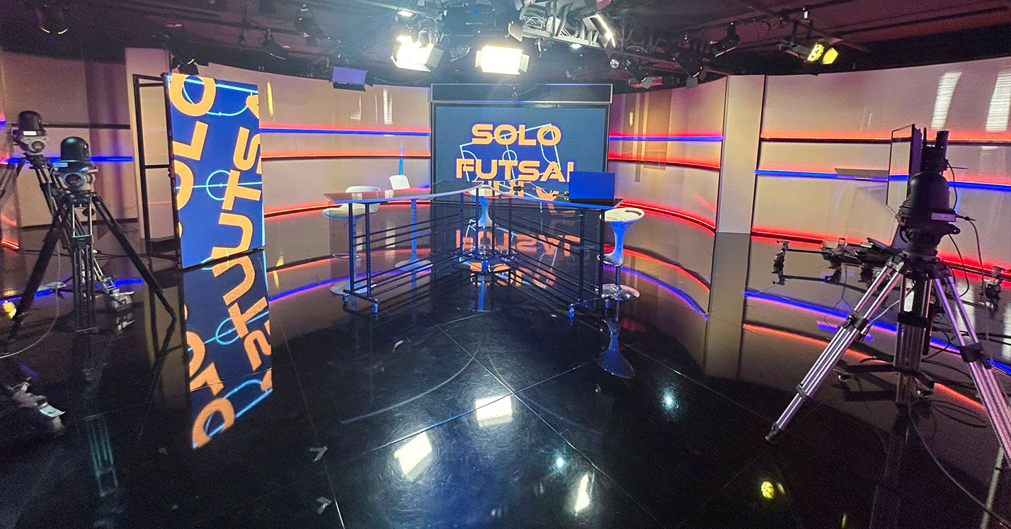 solo futsal studio